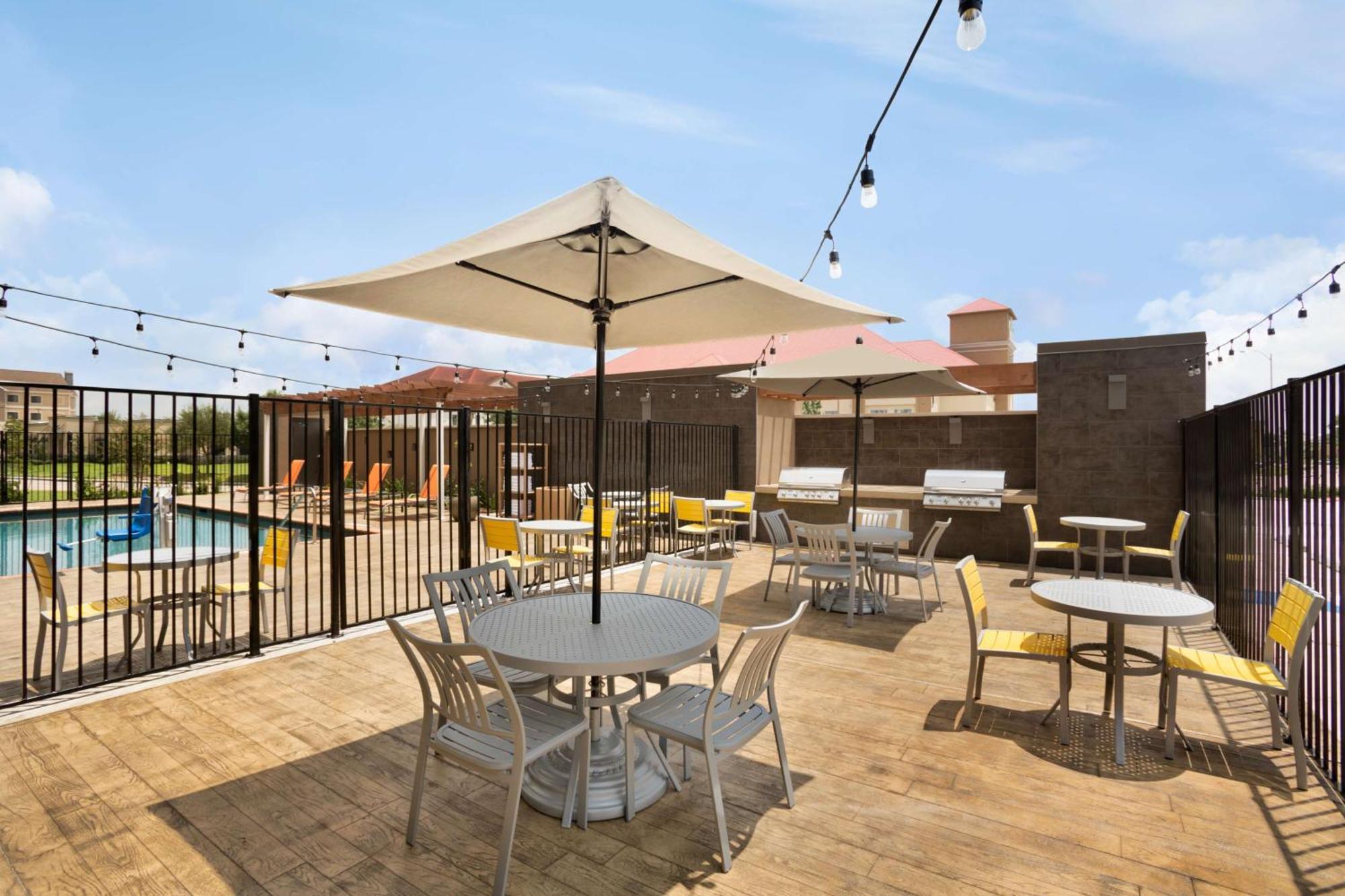 Home2 Suites By Hilton Houston Webster Exterior foto